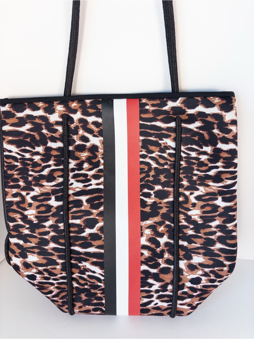 NWT Haute Shore The Willow Tree Greyson Tote Wild Animal Print Red Black - Picture 7 of 11